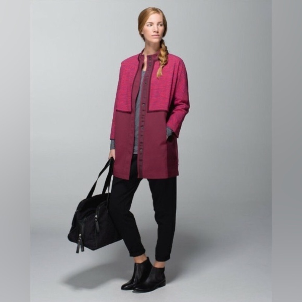 LULULEMON Cocoon Car Coat Berry size XS
